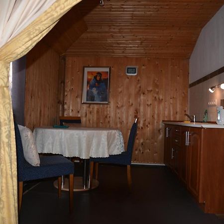 Gaestehaus Kevin Schult Берлин Екстериор снимка